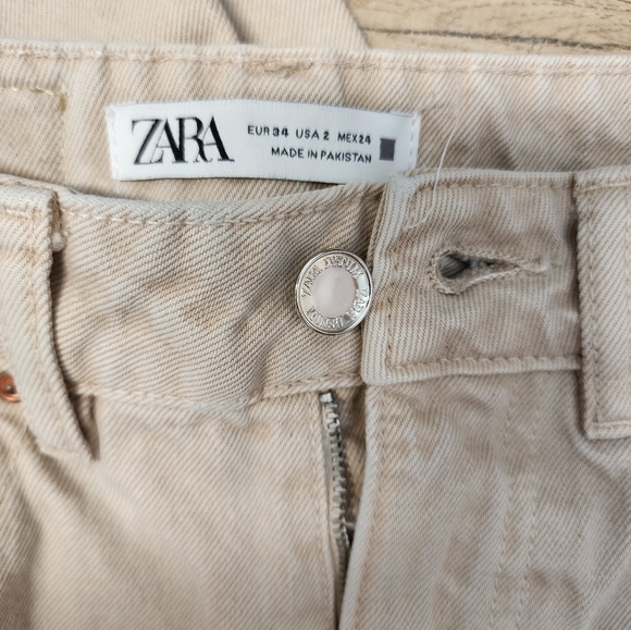 ZARA mom jeans in tan / beige / cream - Picture 5 of 5